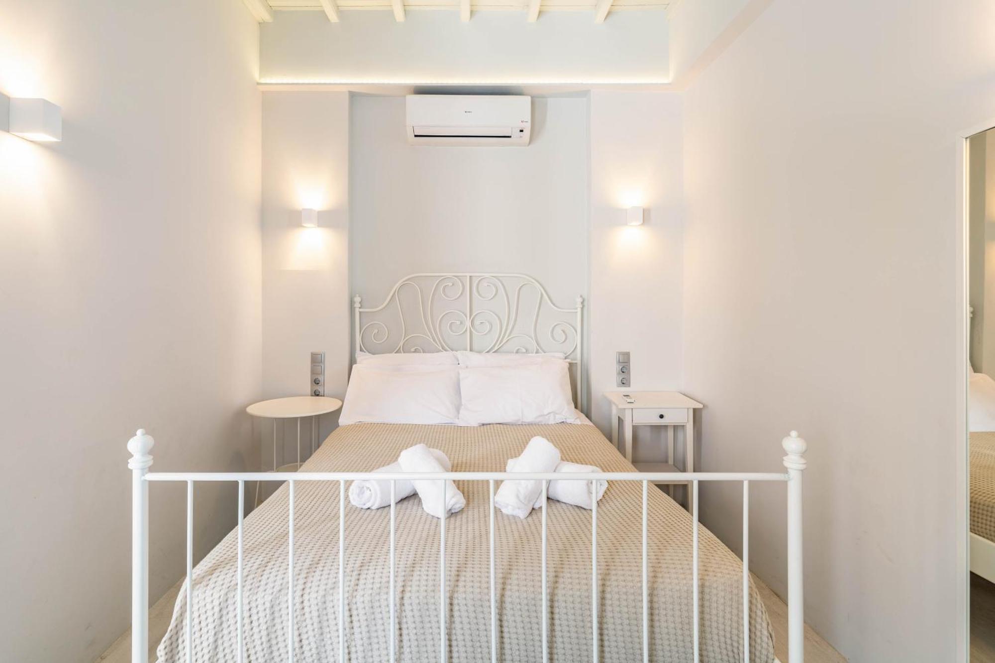 Elenitas Flat Next To The Windmills Mykonos Town Exterior foto